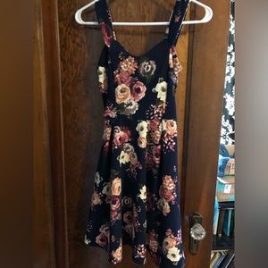 Off-the-shoulder Blue Floral rue21 dress, S